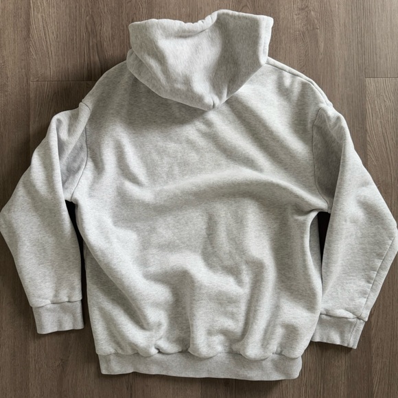VUORI RESTORE OVERSIZED FLEECE HOODIE•PALE HEATHER GREY•SIZE SMALL - Picture 11 of 12